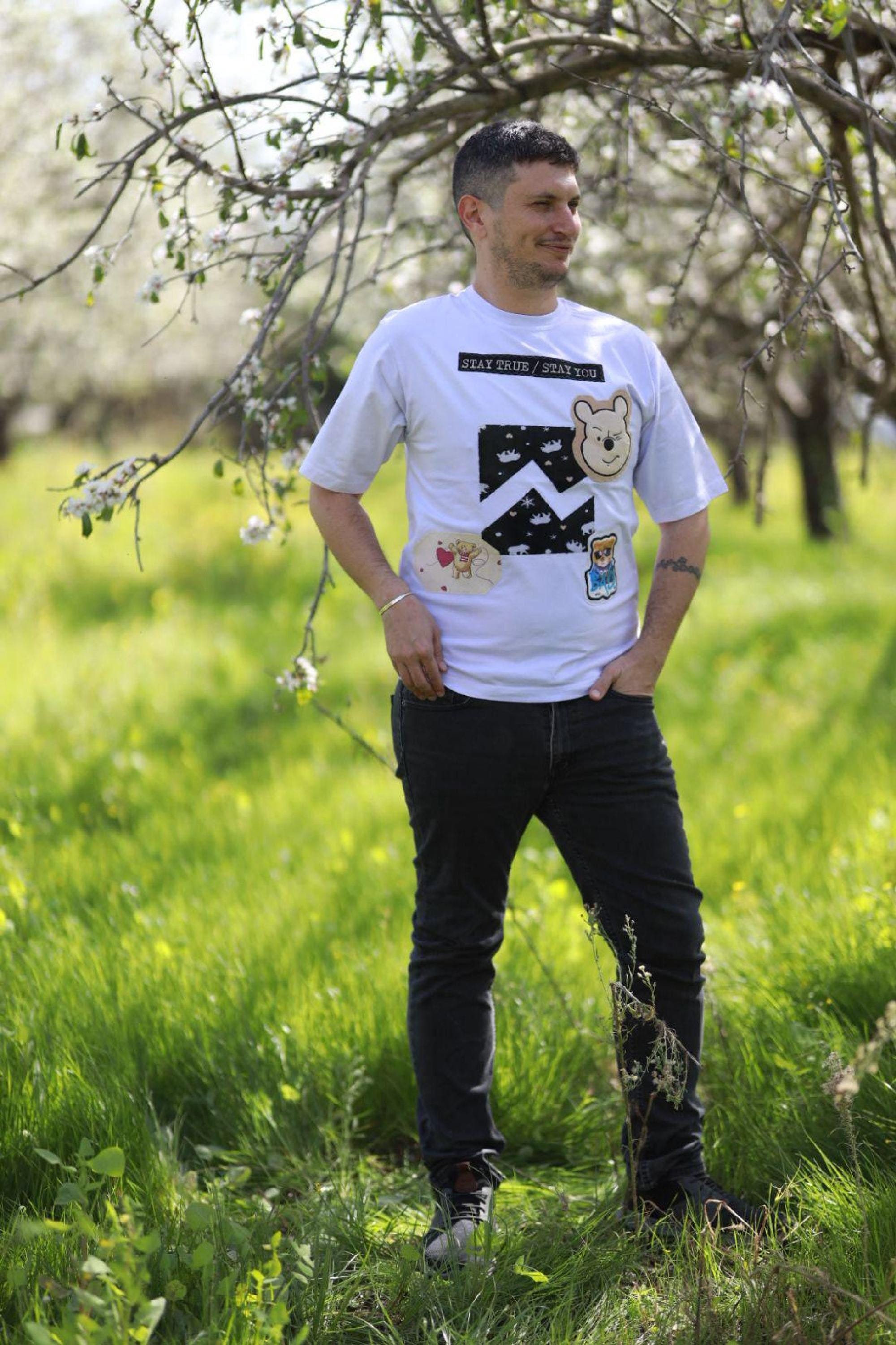 Patchwork t shirt Hand-Dyed Lilac Oversized Unisex T-Shirt, Upcycled Vintage Patches, Eco Fashion Collage